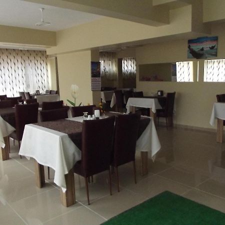 Borpark Otel Emet Exterior photo